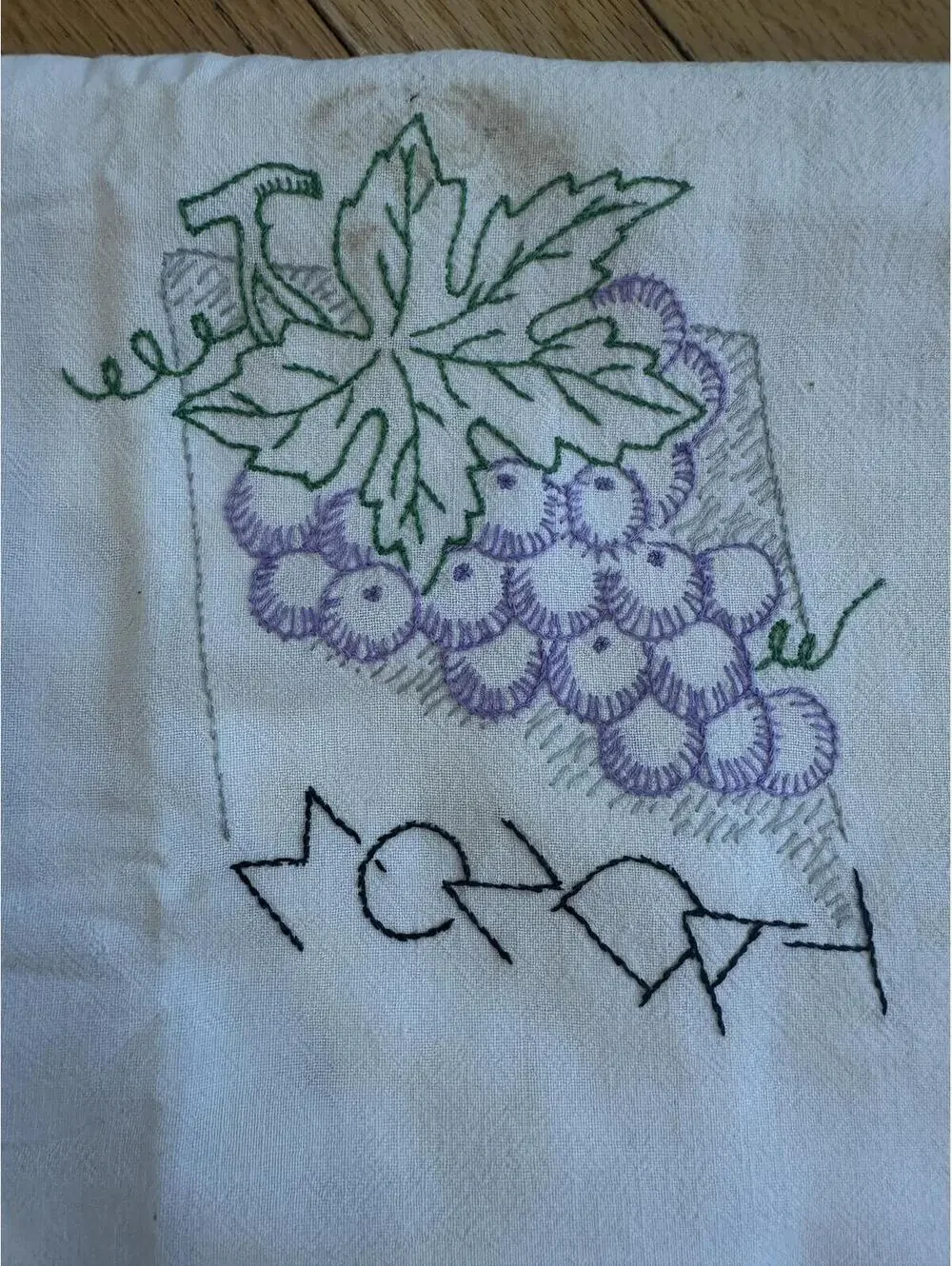 6 VTG Days Of The Week Embroidered Flour Sack Tea Towels Farmhouse Cottagecore